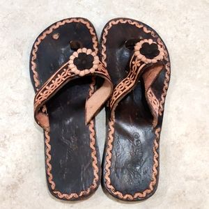 Leather flip flops